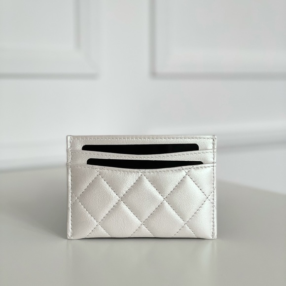 Chanel Card Holder - Picture 2 of 4